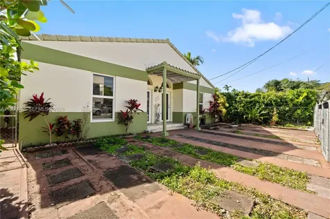 1428 SW 20th Street Miami FL 33145