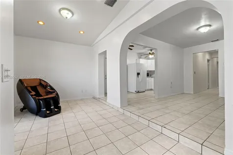 1428 SW 20th Street Miami FL 33145