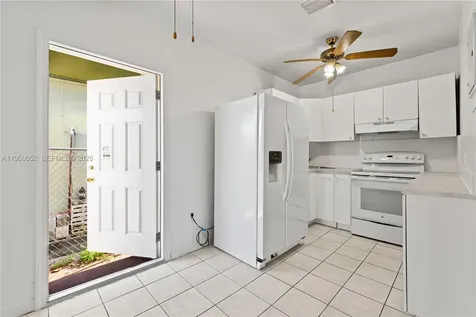 1428 SW 20th Street Miami FL 33145