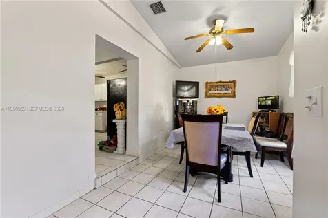 1428 SW 20th Street Miami FL 33145