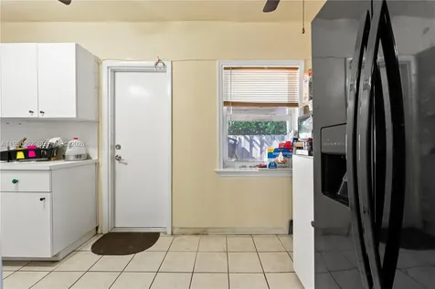 1428 SW 20th Street Miami FL 33145