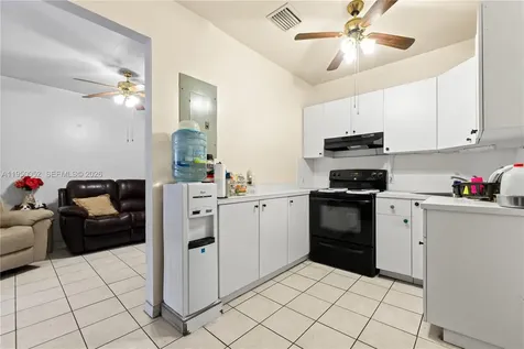 1428 SW 20th Street Miami FL 33145