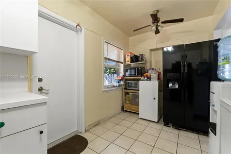 1428 SW 20th Street Miami FL 33145