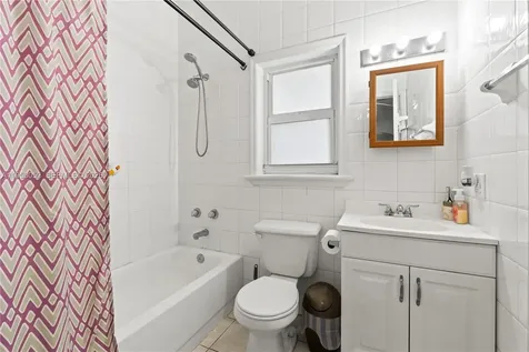 1428 SW 20th Street Miami FL 33145