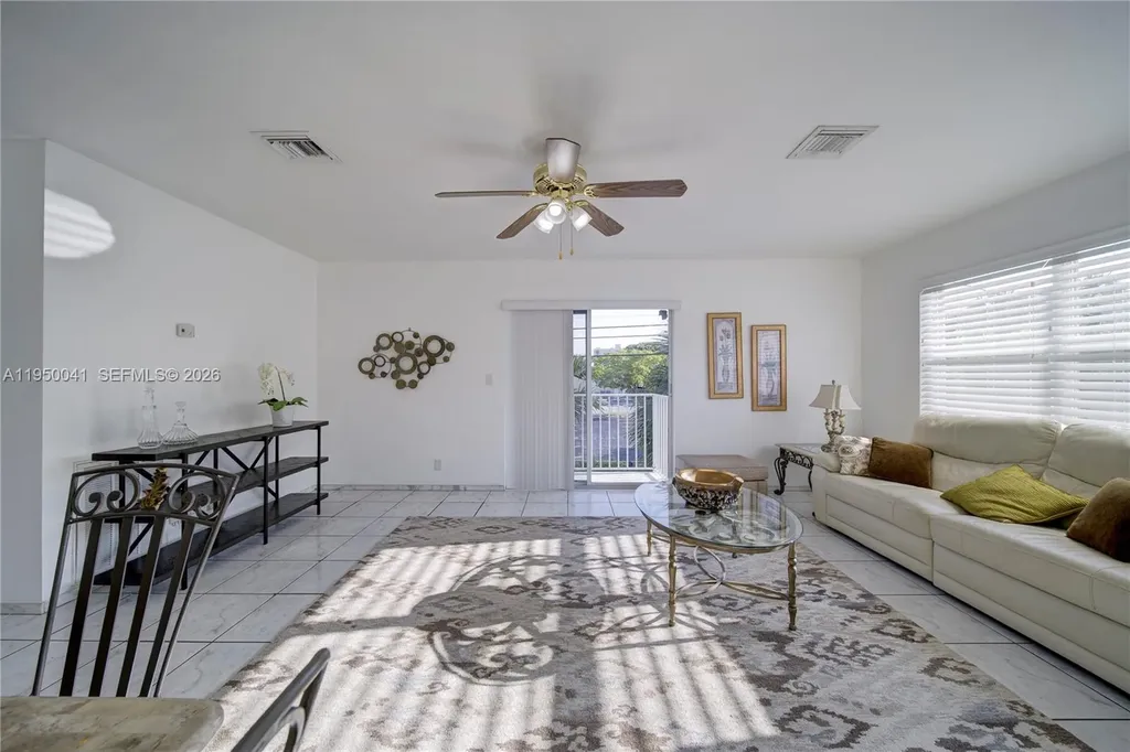 2855 NE 30th Street Fort Lauderdale FL 33306