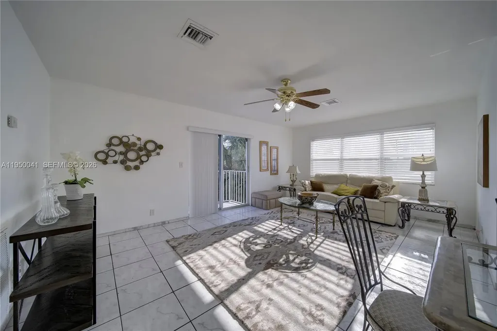 2855 NE 30th Street Fort Lauderdale FL 33306