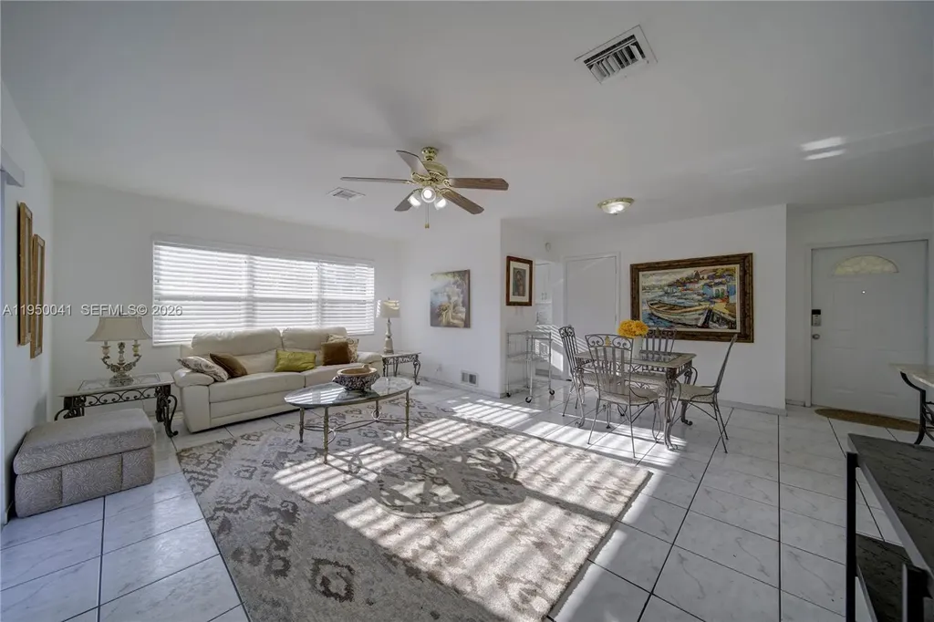 2855 NE 30th Street Fort Lauderdale FL 33306