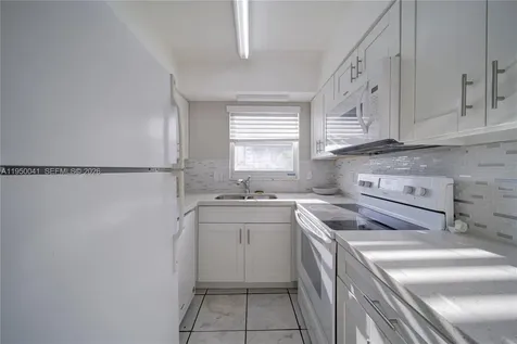 2855 NE 30th Street Fort Lauderdale FL 33306