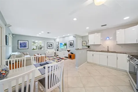 208 NE 4th Street Hallandale Beach FL 33009