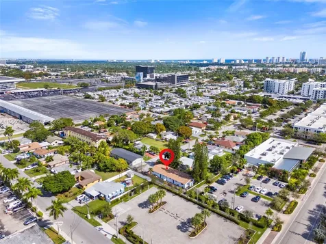 208 NE 4th Street Hallandale Beach FL 33009