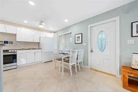 208 NE 4th Street Hallandale Beach FL 33009