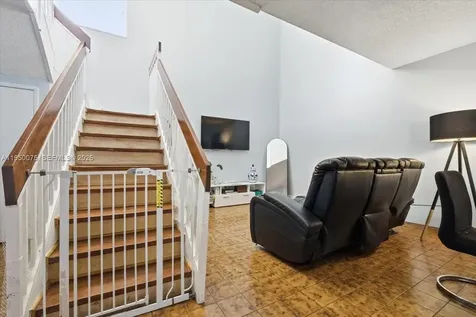10133 NW 5th Terrace Miami FL 33172