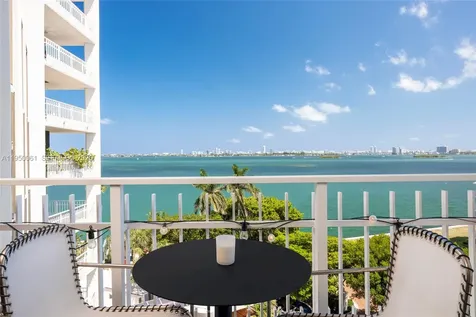 4000 Towerside Terrace Miami FL 33138