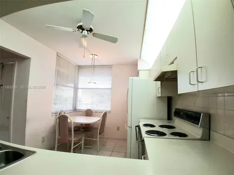 10368 NW 24th Place Sunrise FL 33322