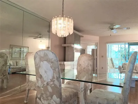 10368 NW 24th Place Sunrise FL 33322