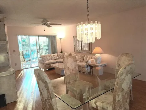 10368 NW 24th Place Sunrise FL 33322
