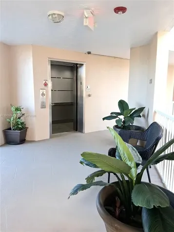 10368 NW 24th Place Sunrise FL 33322
