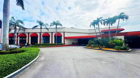 9423 S Hollybrook Lake Drive Miramar FL 33025