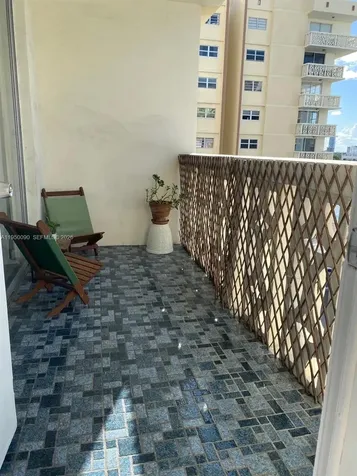 1825 S Ocean Drive Hallandale Beach FL 33009