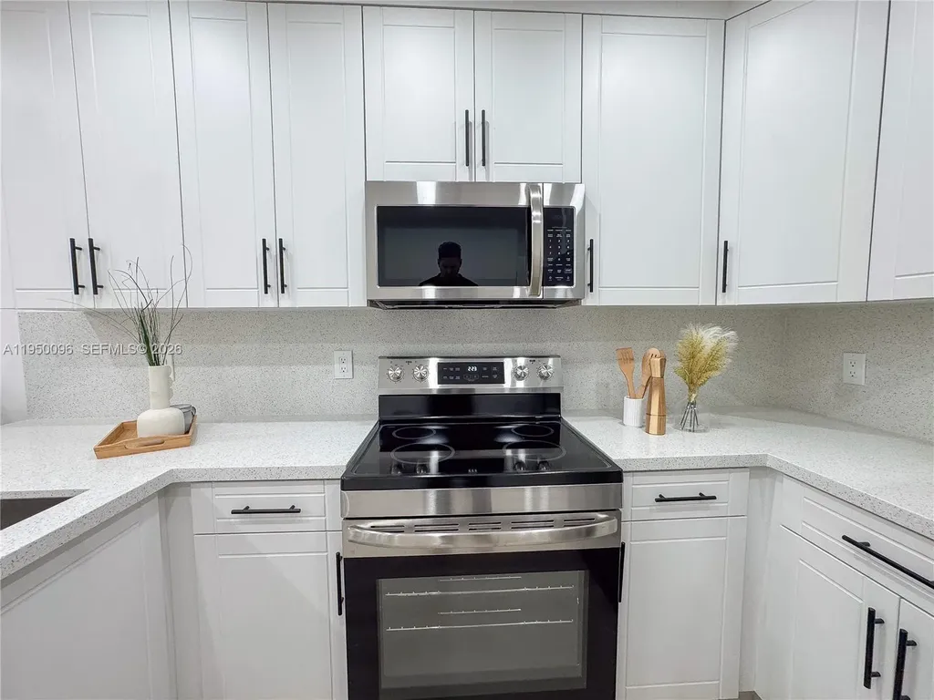 1336 NW 6th Avenue Fort Lauderdale FL 33311