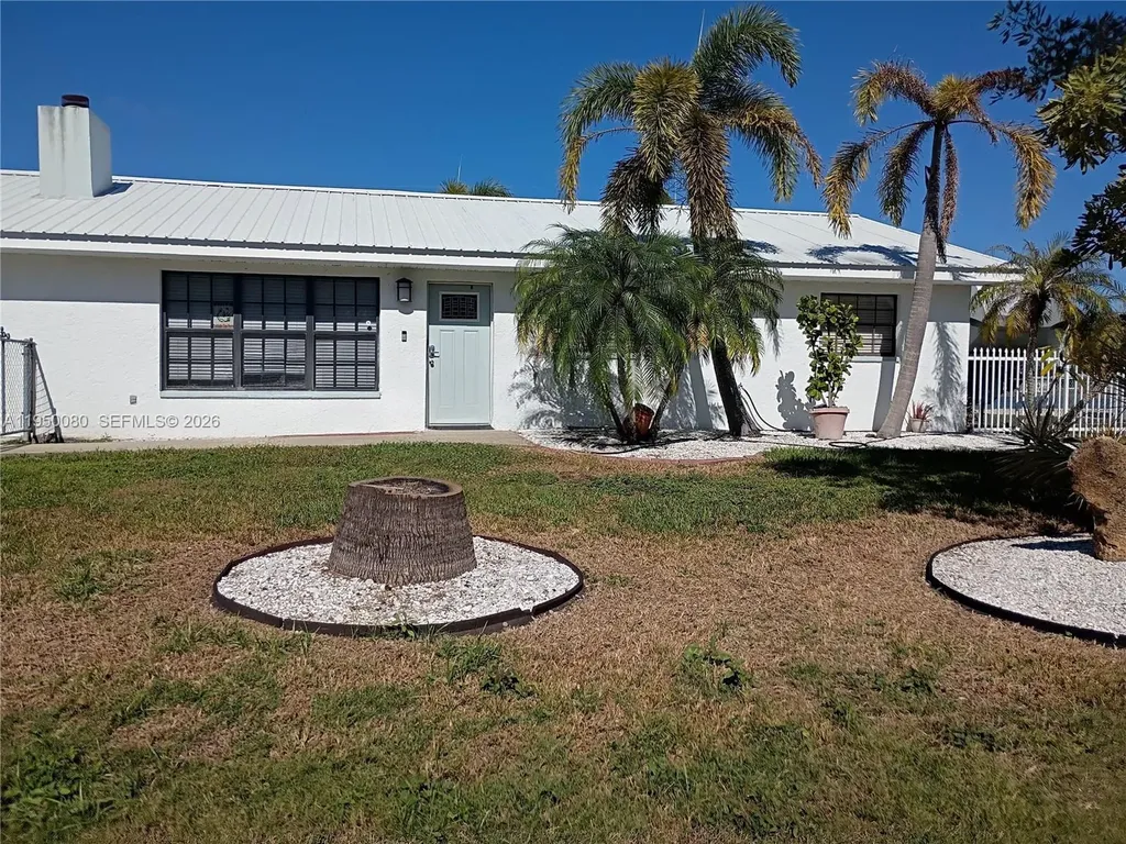 1824 Red Road Clewiston FL 33440
