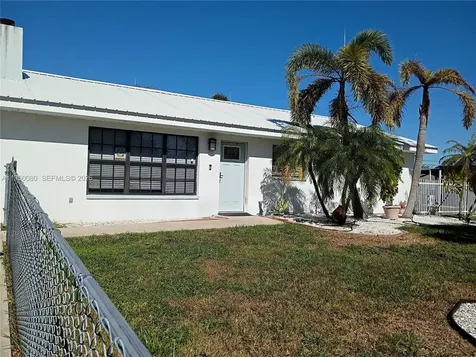 1824 Red Road Clewiston FL 33440
