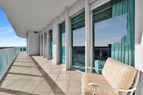10101 Collins Avenue Bal Harbour FL 33154