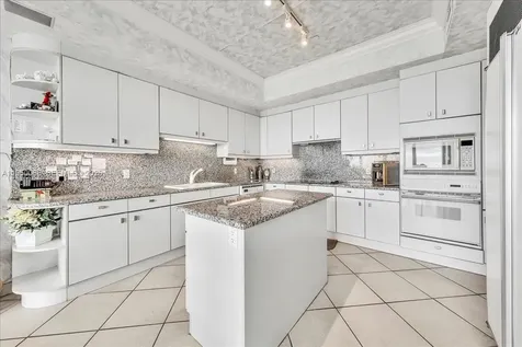 10101 Collins Avenue Bal Harbour FL 33154