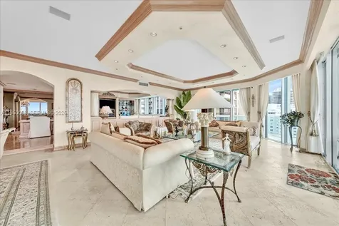 10101 Collins Avenue Bal Harbour FL 33154