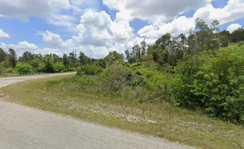 982 Plantation Road Lehigh Acres FL 33974