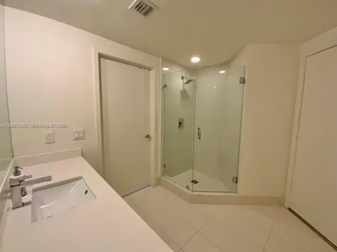 1100 S Miami Avenue Miami FL 33130