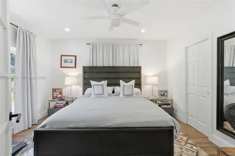 453 NE 89th Street El Portal FL 33138