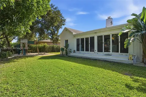453 NE 89th Street El Portal FL 33138
