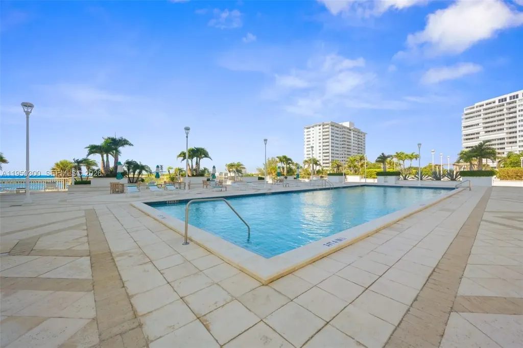 2200 S Ocean Lane Fort Lauderdale FL 33316