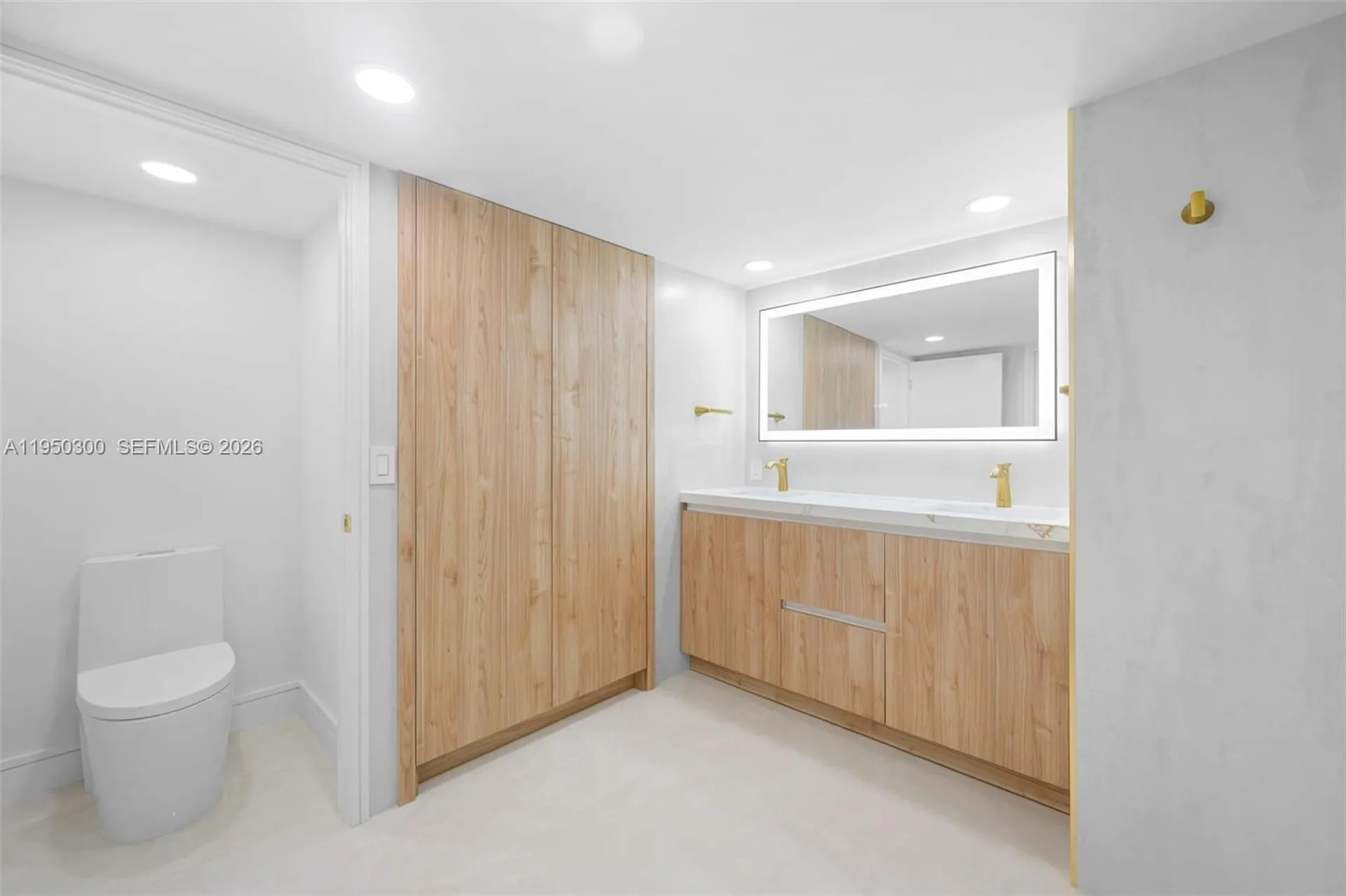 2200 S Ocean Lane Fort Lauderdale FL 33316