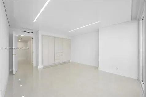 2200 S Ocean Lane Fort Lauderdale FL 33316