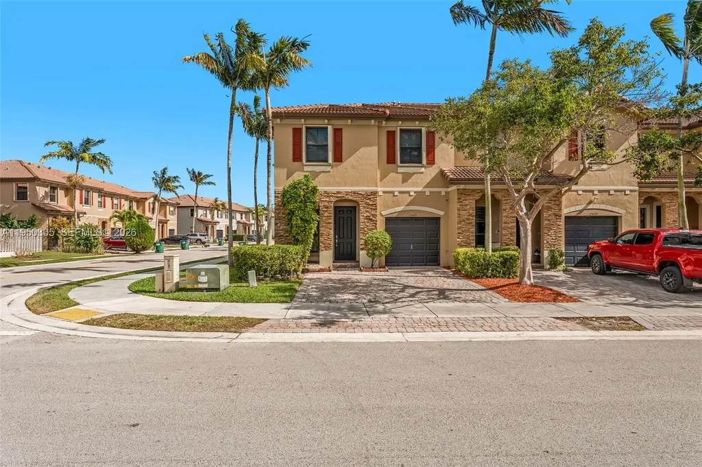 23465 SW 113th Passage Homestead FL 33032
