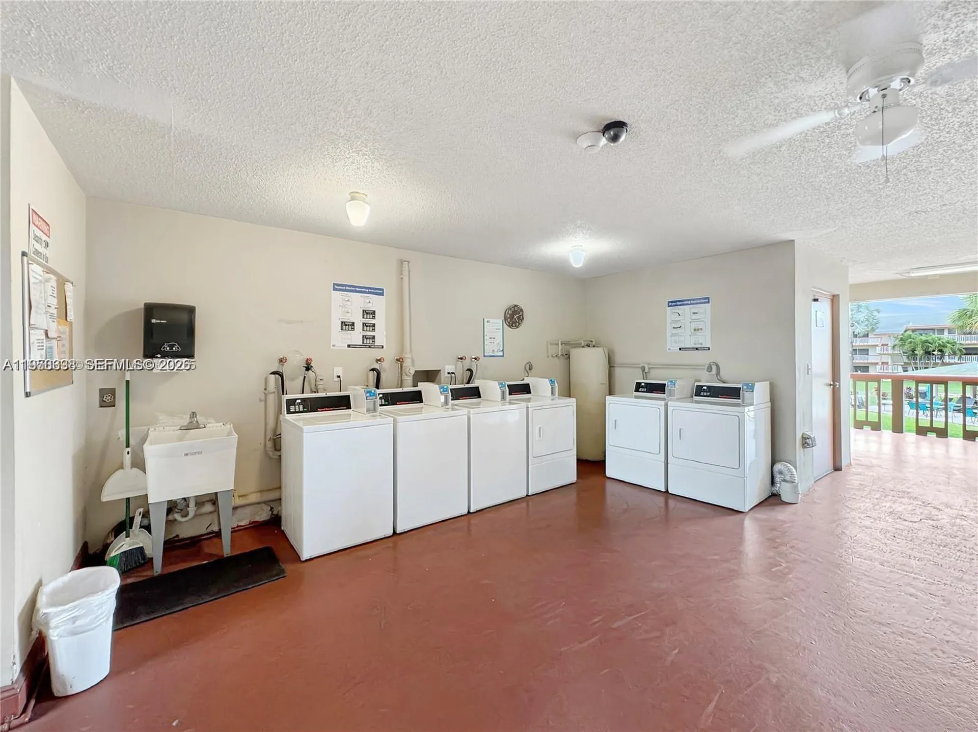 5300 Washington Street Hollywood FL 33021