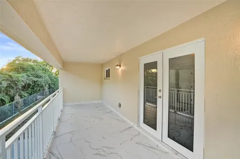 250 NE 119th Terrace Miami FL 33161