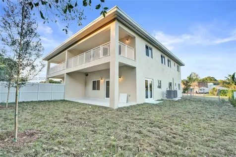 250 NE 119th Terrace Miami FL 33161
