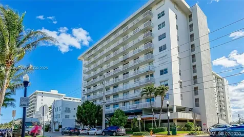 401 Ocean Drive Miami Beach FL 33139