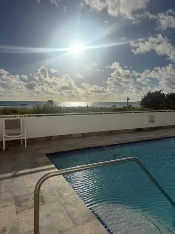 401 Ocean Drive Miami Beach FL 33139
