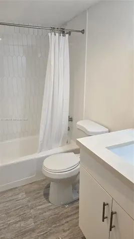 401 Ocean Drive Miami Beach FL 33139