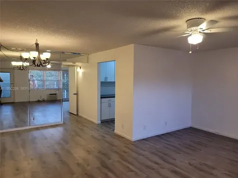 151 SW 134th Way Pembroke Pines FL 33027