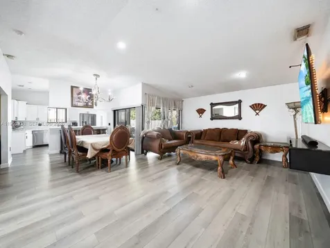 13611 SW 281st Terrace Homestead FL 33033