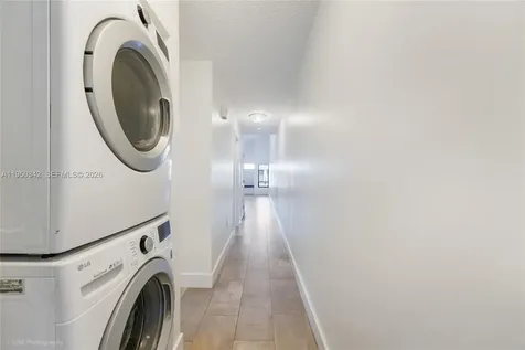 1634 SW 19th Terrace Miami FL 33145