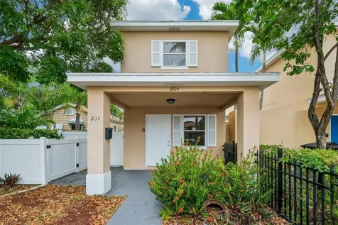 204 N D Street Lake Worth FL 33460
