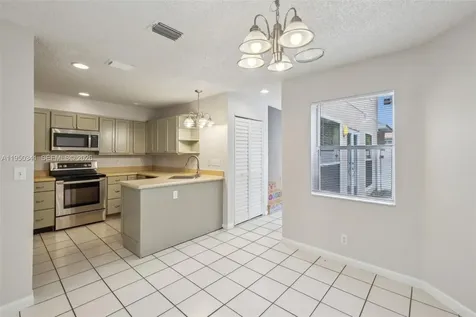 204 N D Street Lake Worth FL 33460