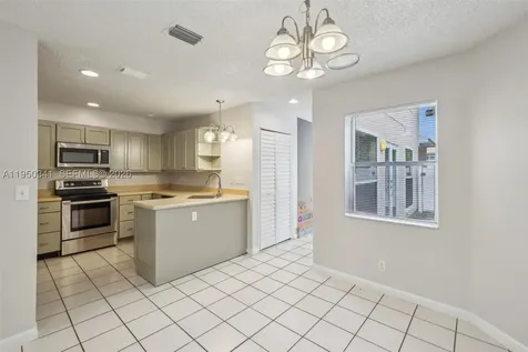 204 N D Street Lake Worth FL 33460