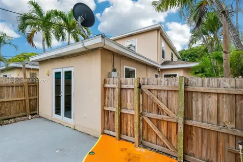 204 N D Street Lake Worth FL 33460